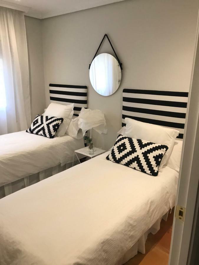 Apartamento Las Doblas , Parking Gratis Cordoba Exterior photo